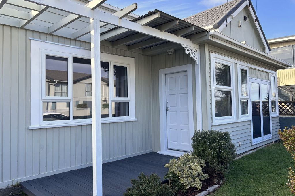 Sought After Petone 1