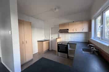 2 Tory Street, Petone