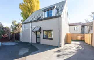  Brockworth Place, Riccarton