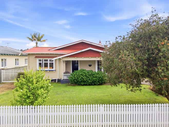 64 Liverpool Street, Whanganui