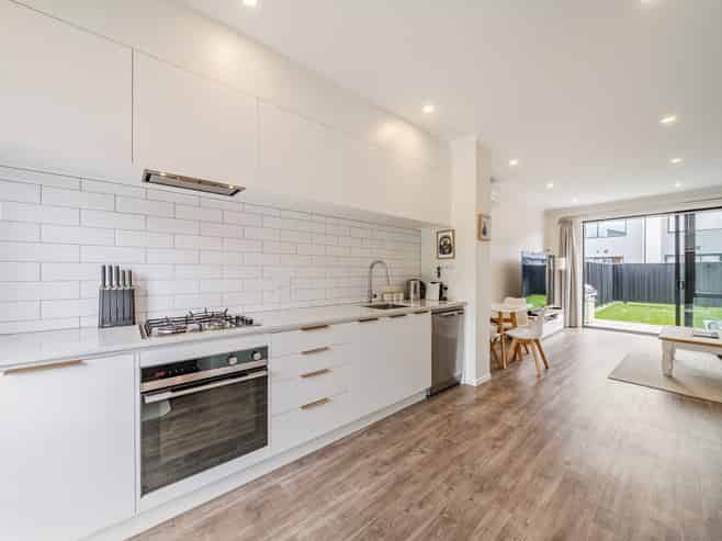 11 Leo Waikari Crescent, Wallaceville
