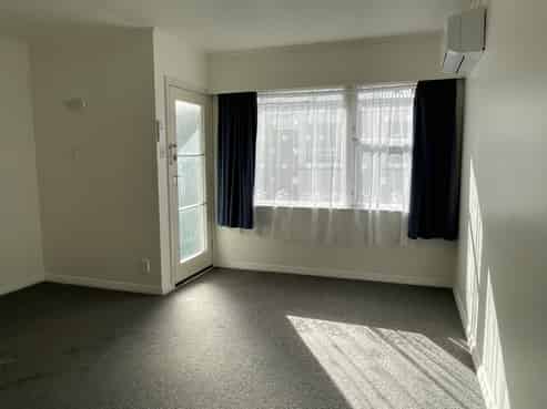 3/1A Tocker Street, Taita