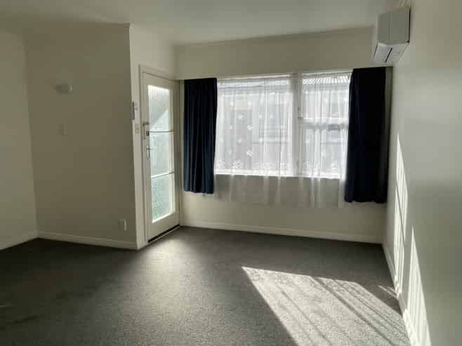 3/1A Tocker Street, Taita