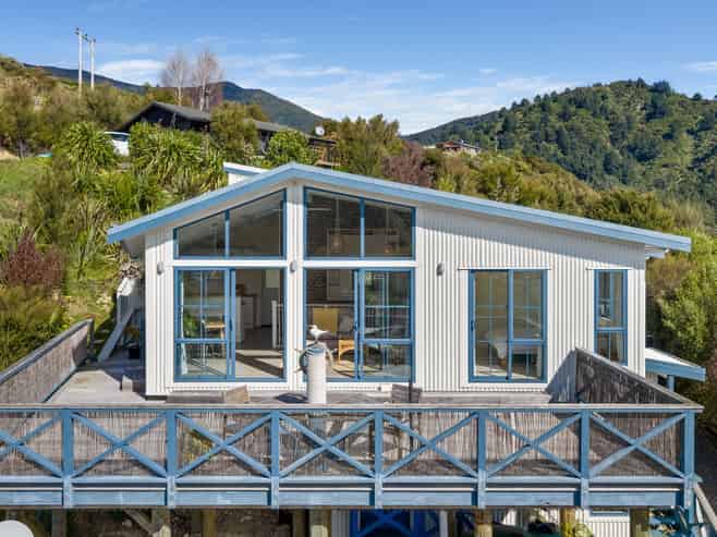 45 Boons Valley Road, Waikawa