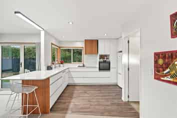140A Blighs Road, Strowan