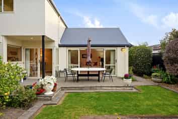 140A Blighs Road, Strowan
