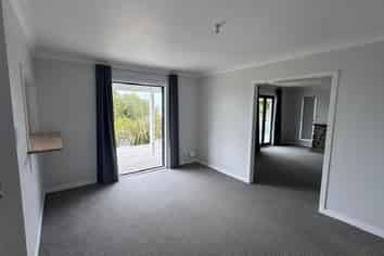 26 Gould Street, Russell