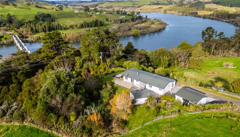 19 Onewhero-Tuakau Bridge Road, Tuakau