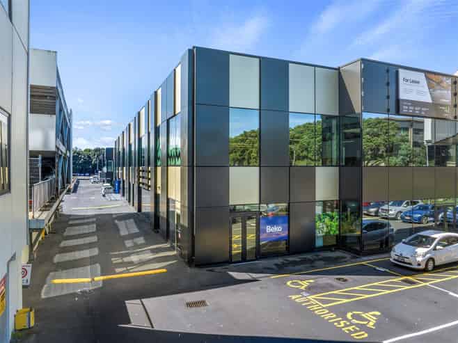 CBRE - Accessible Office / Showroom with Profile
