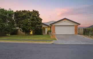 20 Moss Crescent, Takanini