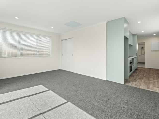 7 Owhata Road , Owhata