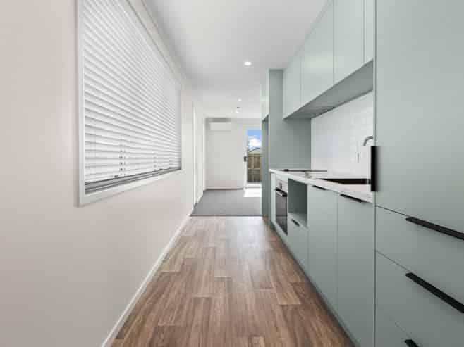 7 Owhata Road , Owhata