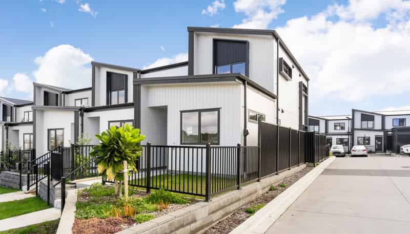 11/4 Glenburn Road, Hobsonville