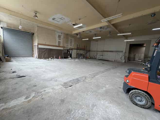 High-stud, yard and power – 498sqm