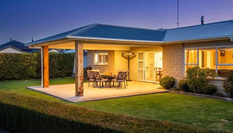 101 Lincoln Road, Carterton