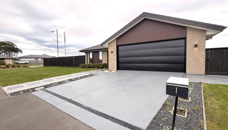 1 Clement Ave, Rolleston