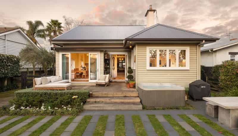 11 St Winifreds Avenue, Hamilton East