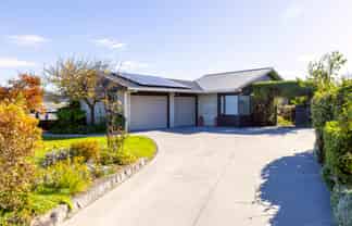 58 Birch Street, Hilltop