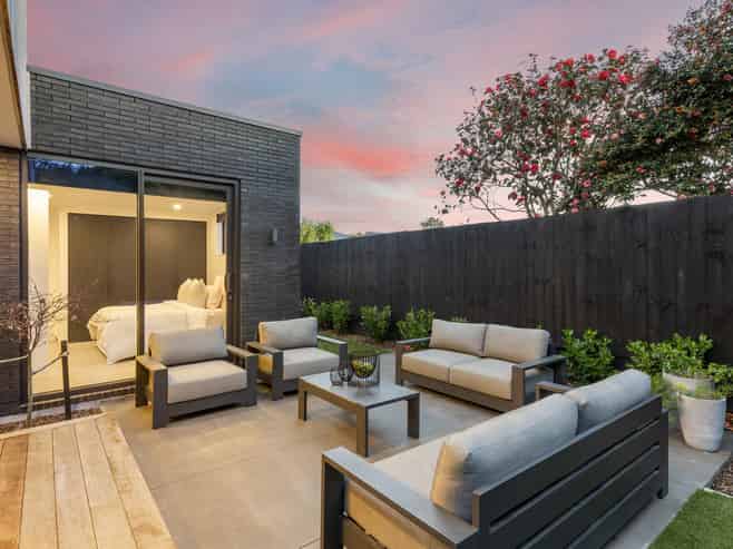 2/35 Saint James Avenue, Papanui