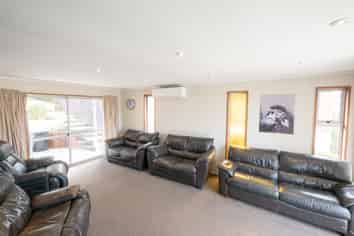 27 Waldron, South Dunedin