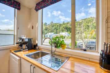 112 Alexander Street, Greymouth
