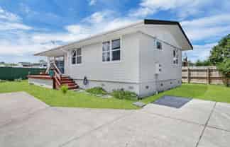 19A Garth Place, Manurewa