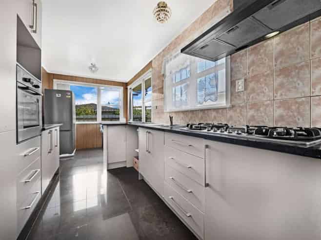 19A Garth Place, Manurewa