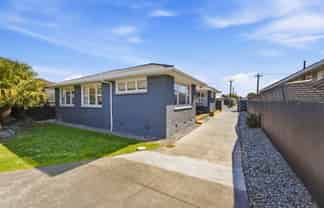 10 Torquay Place, Bryndwr