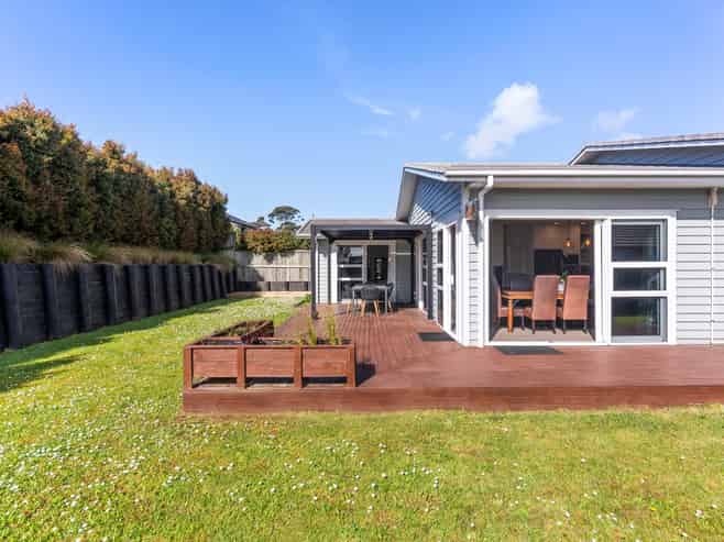 146 Eighth View Avenue, Beachlands
