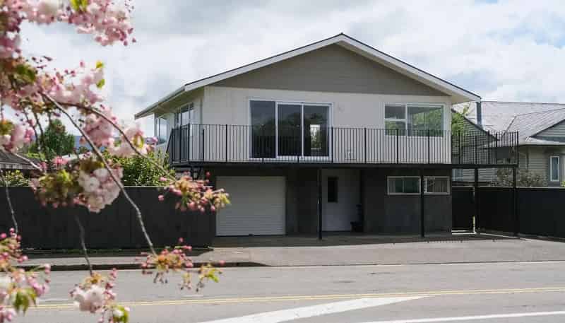 2 Princess Street, Dannevirke