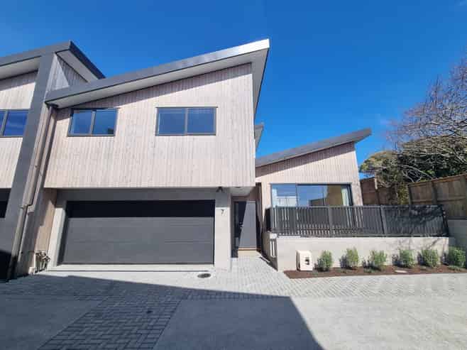 7 Matau Way, Hauraki