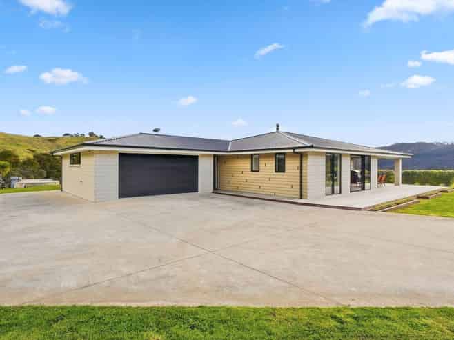 76 Haul Road, Makarau