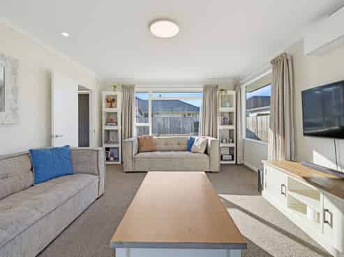 21A Palm Avenue, Stoke