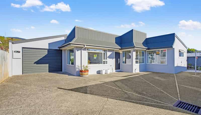 21A Palm Avenue, Stoke