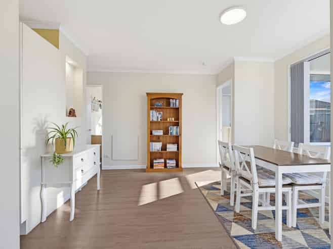 21A Palm Avenue, Stoke