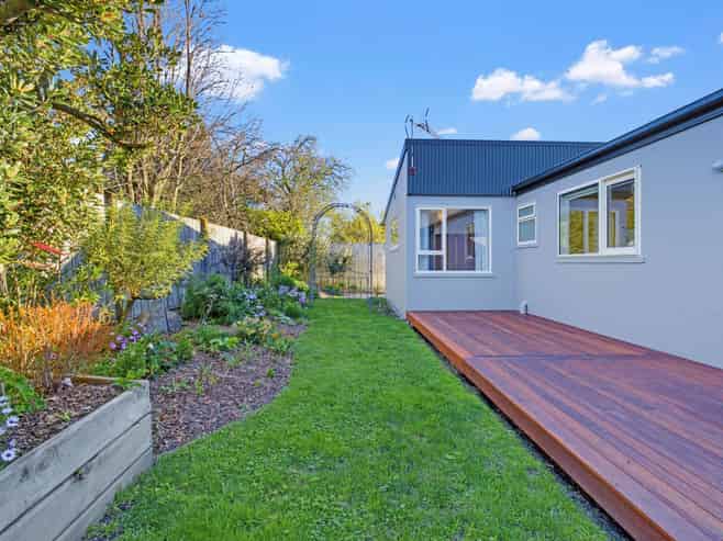 21A Palm Avenue, Stoke