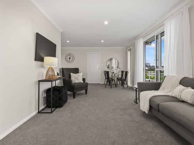 87 Hinemoa Street, LEVIN