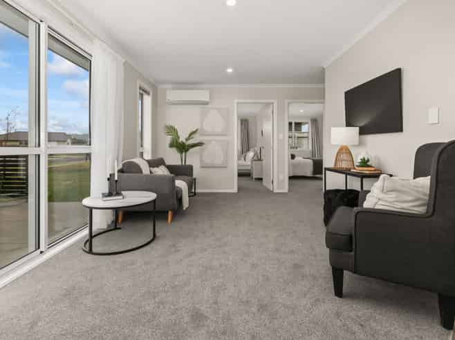 87 Hinemoa Street, LEVIN