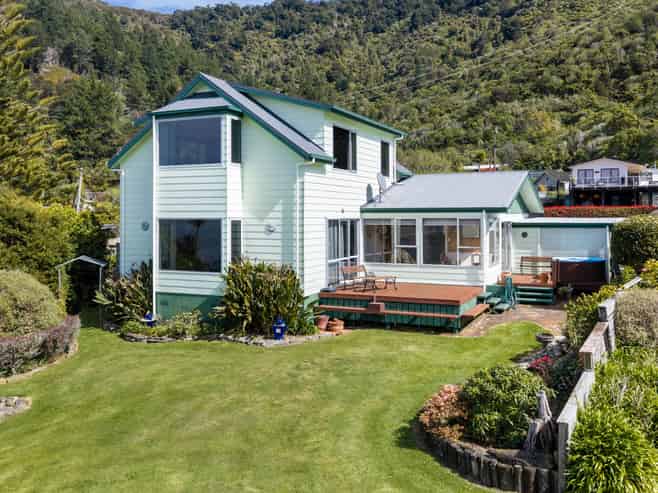 28 Belvue Bay Road, Havelock