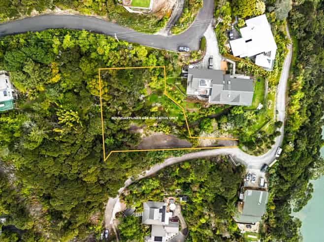 7 English Bay Road, Opua