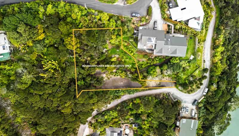 7 English Bay Road, Opua