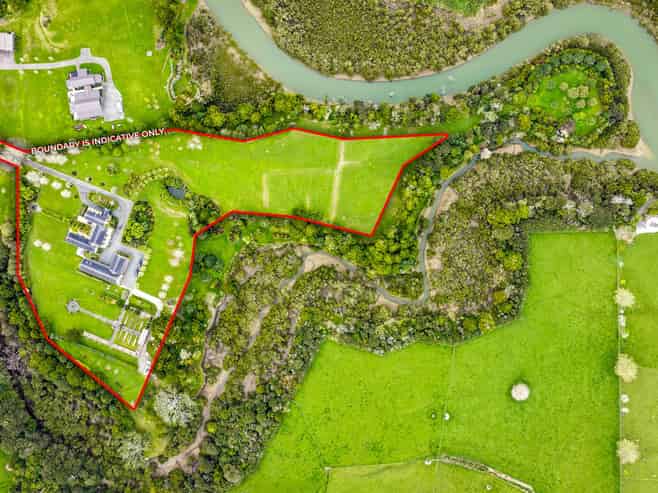 94  Oak River Drive, Matakana
