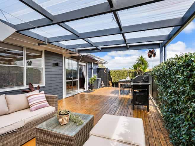 76A Wharf Road, Clarks Beach