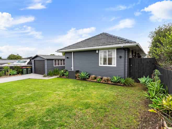 76A Wharf Road, Clarks Beach