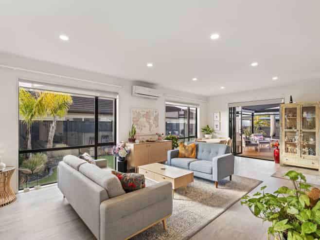 196 Wainui Road, Millwater