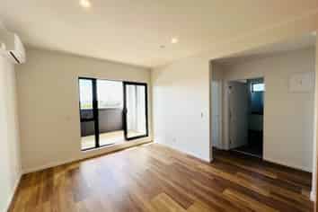 302/48 Clay Works Lane, New Lynn