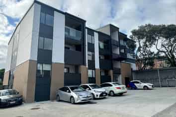 302/48 Clay Works Lane, New Lynn