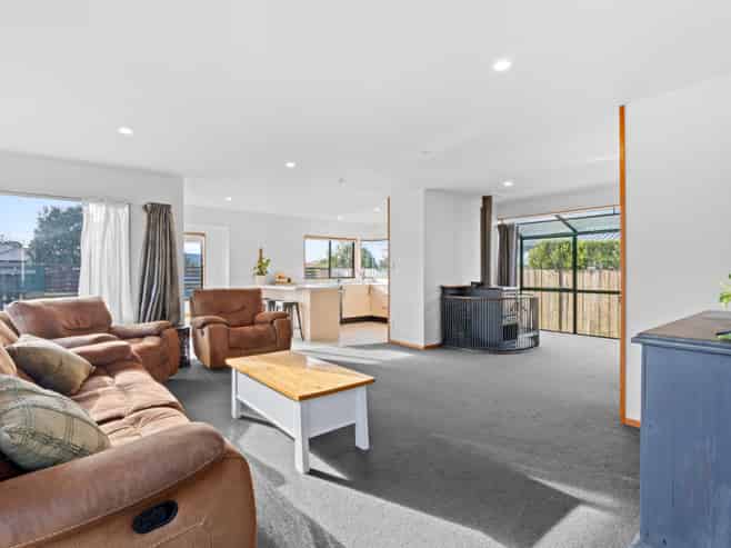 30 Kane Road, Papamoa Beach