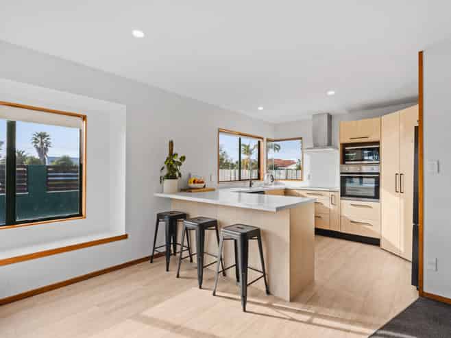 30 Kane Road, Papamoa Beach