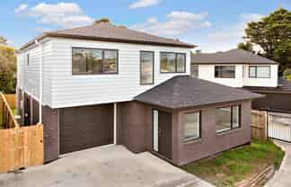 18B Riverpark Crescent, Henderson